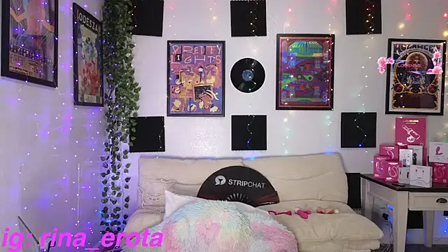 yummyrina online show from 10, 4, 2026