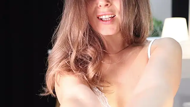 AnnittaStar online show from 5, 12, 2025