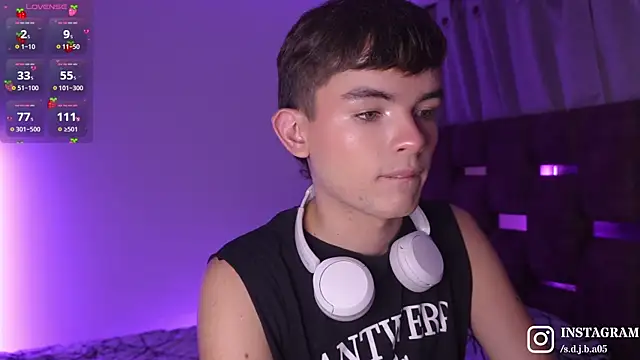 Snapshot of Angelo_018 chatting on 9, 9, 2025 Angelo 018 online show from 9, 9, 2025