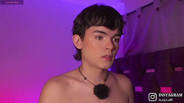 Snapshot of Angelo_018 chatting on 18, 11, 2025 Angelo 018 online show from 18, 11, 2025