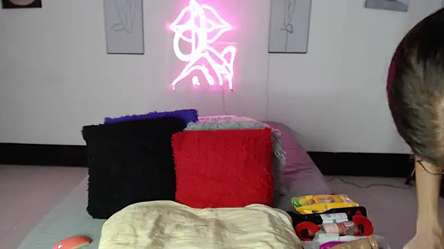 Rihana14 online show from 11, 3, 2026