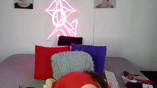 Rihana14 online show from 9, 3, 2026