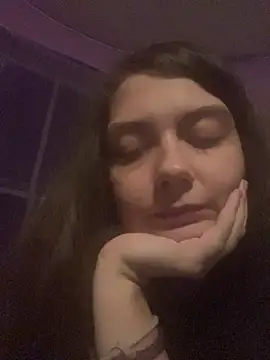 itzcheyduh online show from 25, 10, 2025