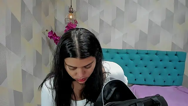 LindaBreeS online show from 21, 10, 2025