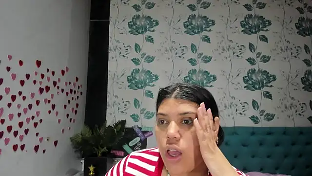 LindaBreeS online show from 18, 3, 2025