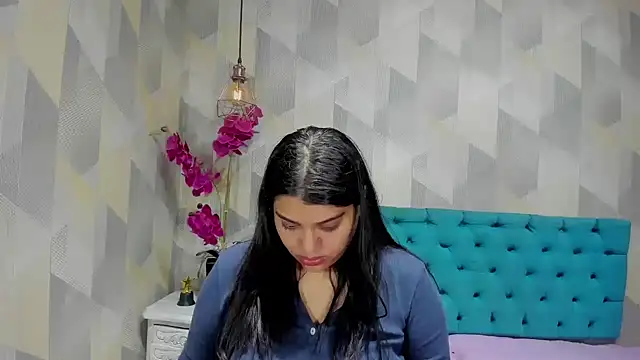 LindaBreeS online show from 31, 10, 2025