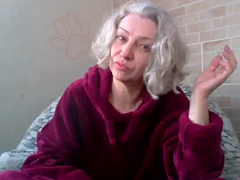 Snapshot of Lorie_Carrie chatting on 12, 2, 2026 Lorie Carrie online show from 12, 2, 2026