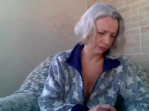 Snapshot of Lorie_Carrie chatting on 9, 2, 2026 Lorie Carrie online show from 9, 2, 2026