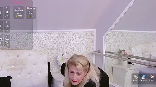 ElenaJuarez online show from 11, 9, 2025