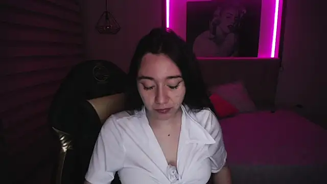 Andrea Ramos online show from 11, 3, 2025