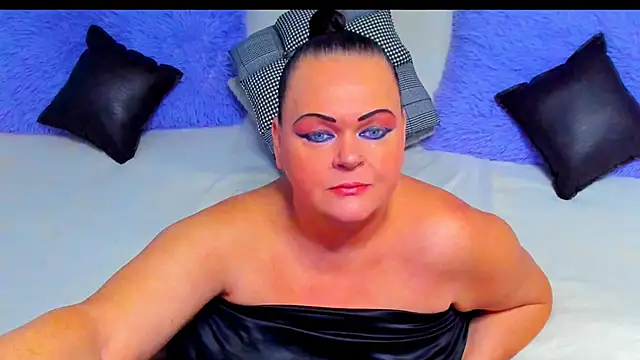 MilanaBiegert online show from 11, 11, 2025