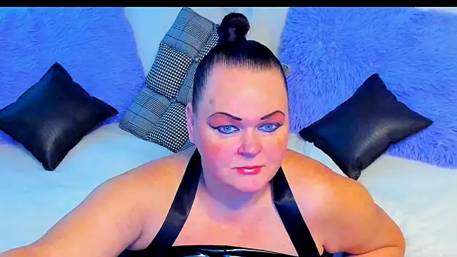 MilanaBiegert online show from 4, 11, 2025