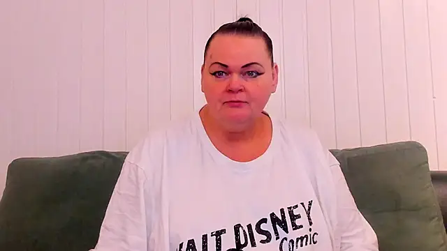 MilanaBiegert online show from 11, 2, 2026