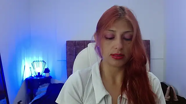 elena detroya online show from 6, 3, 2025