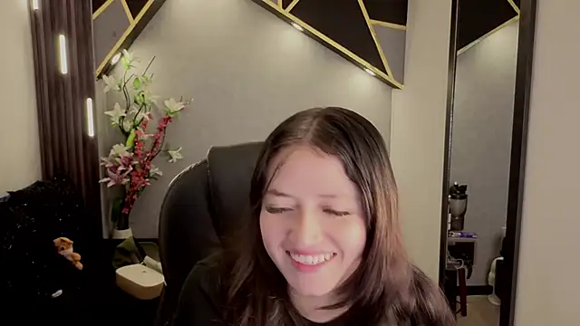 almma shy online show from 11, 9, 2025