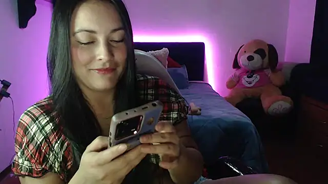 Allisonnlopez online show from 15, 1, 2025