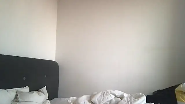 jungcock3210 online show from 10, 3, 2025