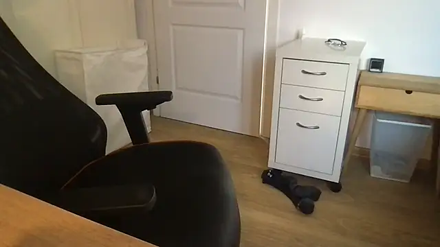 jungcock3210 online show from 23, 9, 2025