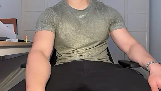 jungcock3210 online show from 8, 11, 2025