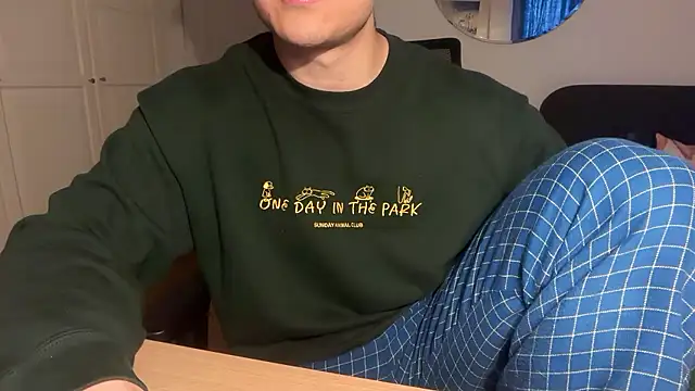 jungcock3210 online show from 8, 1, 2026