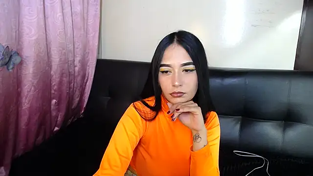 Snapshot of Annerainhoot chatting on 1, 12, 2025 Annerainhoot online show from 1, 12, 2025