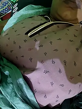 sexychutxxx7 online show from 11, 4, 2026