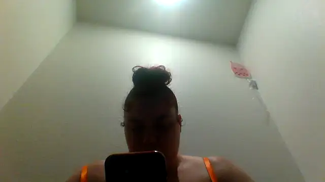 lolabun247 online show from 3, 10, 2025