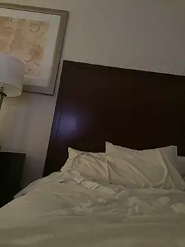 lolabun247 online show from 23, 2, 2025