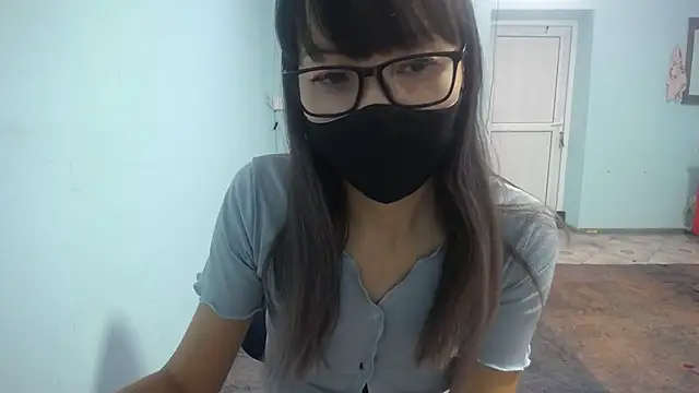 elllaaxx online show from 24, 9, 2025