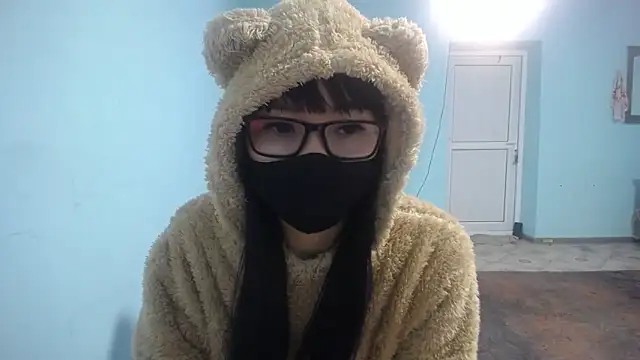 elllaaxx online show from 14, 12, 2025