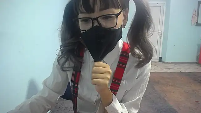 elllaaxx online show from 11, 9, 2025