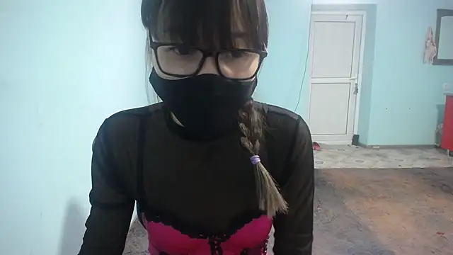 elllaaxx online show from 25, 10, 2025