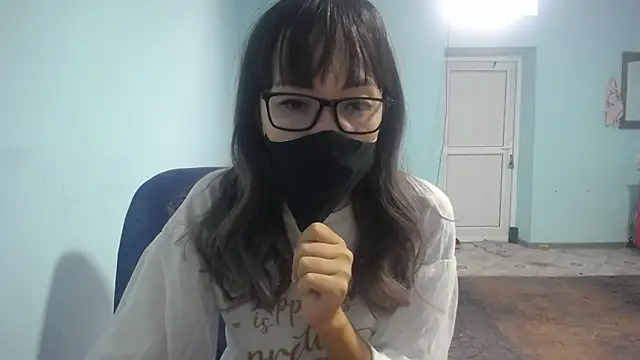 elllaaxx online show from 10, 9, 2025