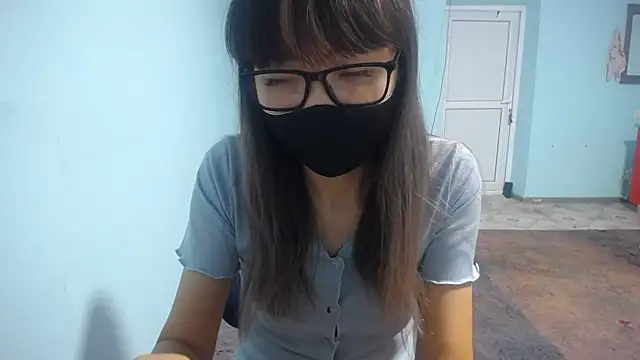 elllaaxx online show from 1, 10, 2025