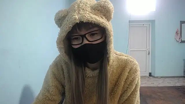 elllaaxx online show from 14, 3, 2025