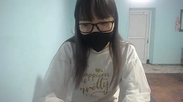 elllaaxx online show from 17, 9, 2025