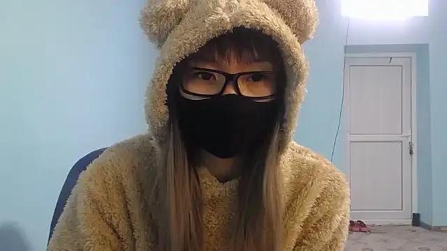 elllaaxx online show from 18, 3, 2025