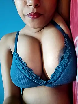 sexyindi couple online show from 9, 11, 2025