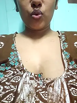 sexyindi couple online show from 30, 4, 2026