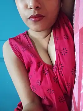Snapshot of sexyindi_couple chatting on 16, 6, 2026 sexyindi couple online show from 16, 6, 2026