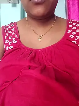 sexyindi couple online show from 3, 2, 2026