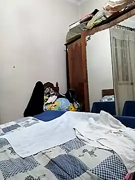 Lucia8600 online show from 15, 10, 2025