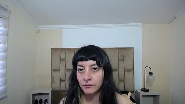 Naughty Kittenm online show from 16, 9, 2025