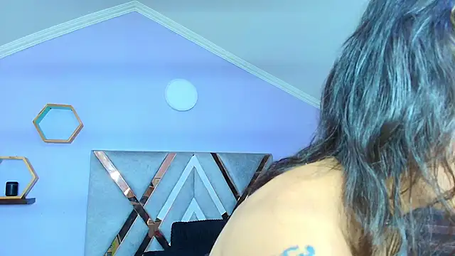 Naughty Kittenm online show from 1, 10, 2025