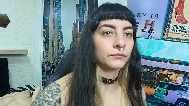 Naughty Kittenm online show from 12, 9, 2025