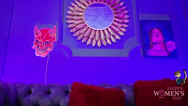 Snapshot of Julieta_Russell chatting on 8, 3, 2025 Julieta Russell online show from 8, 3, 2025