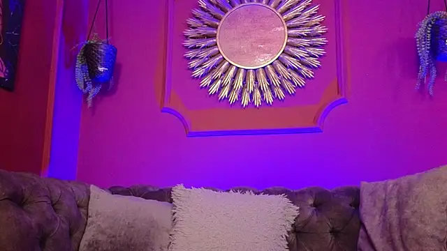 Julieta Russell online show from 17, 1, 2026