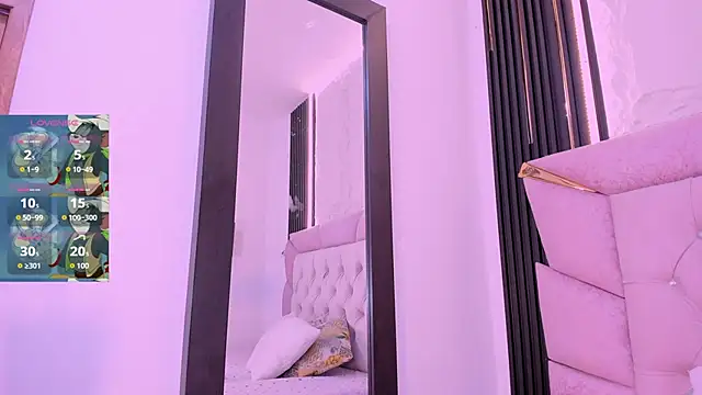 laurem-paulette online show from 10, 9, 2025