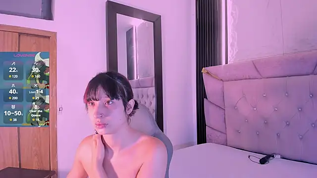 laurem-paulette online show from 14, 9, 2025