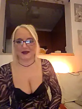 kikkastar online show from 26, 11, 2025